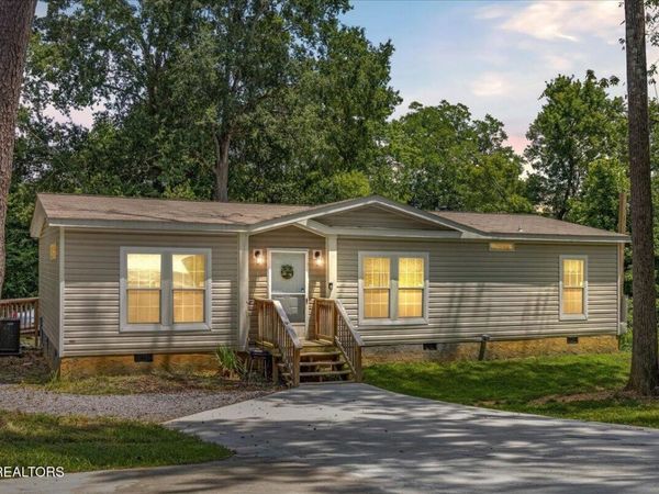 107 Alabama Ave , Etowah, TN 37331