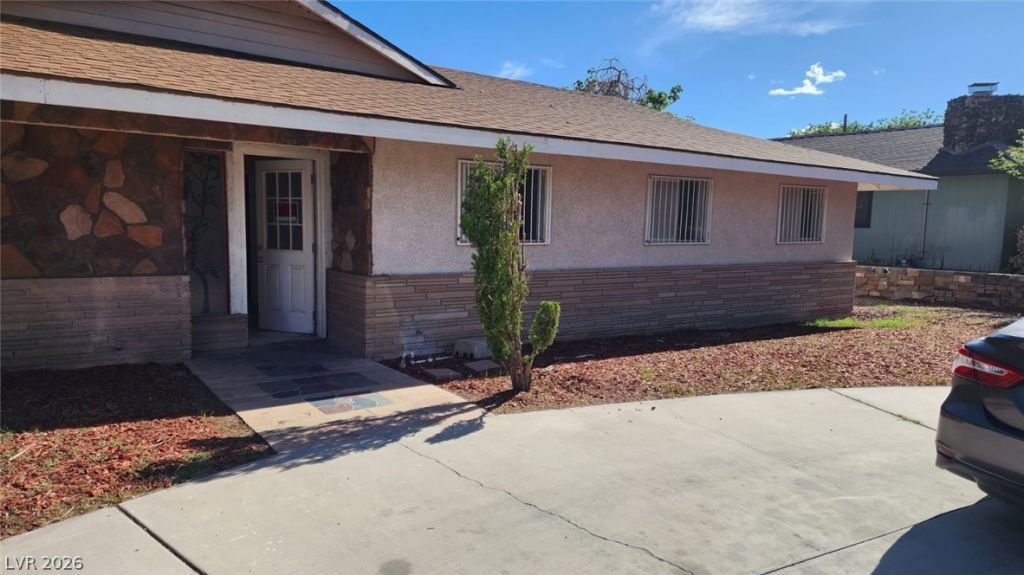 4897 Sawyer Avenue , Las Vegas, NV 89108