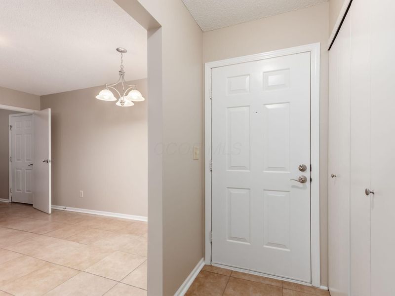 3119 Tromley Court, Dublin, OH 43017 Photo 5