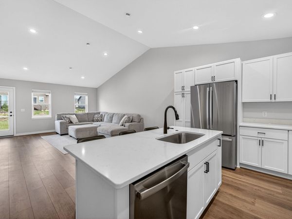 340 Lilac Lane, Stoughton, WI 53589
