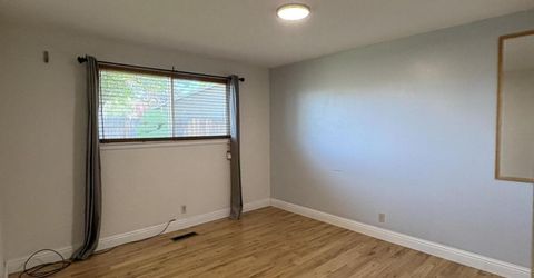 3077 Meadowlands Drive, Sparks, NV 89431 Photo