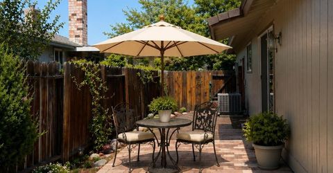 3077 Meadowlands Drive, Sparks, NV 89431 Photo