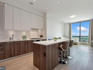1650 SILVER HILL DRIVE, Unit 2003, MCLEAN, VA 22102