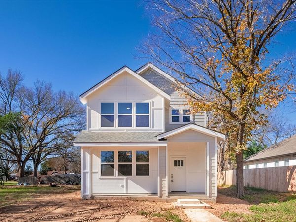 107 Wilkes ST, Smithville, TX 78957