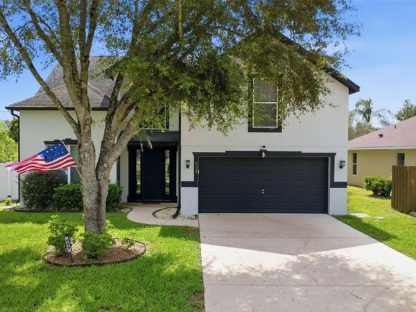 609 RHODES DRIVE , DELAND, FL 32720