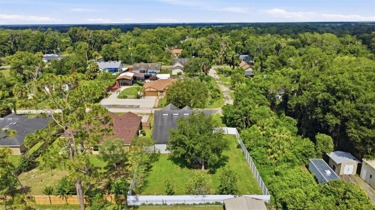 609 Rhodes Drive , Deland, FL 32720 Photo