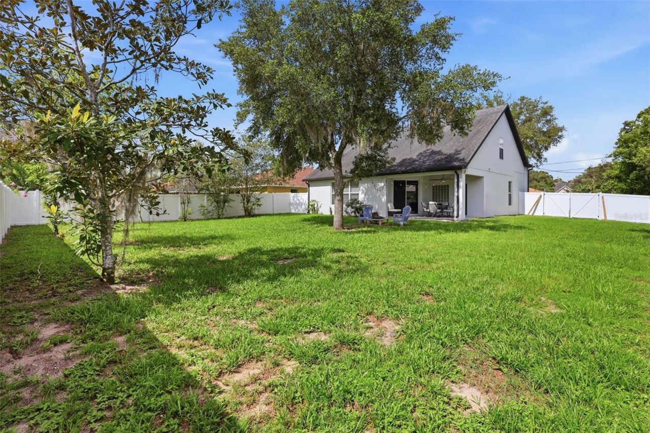 609 Rhodes Drive , Deland, FL 32720 Photo