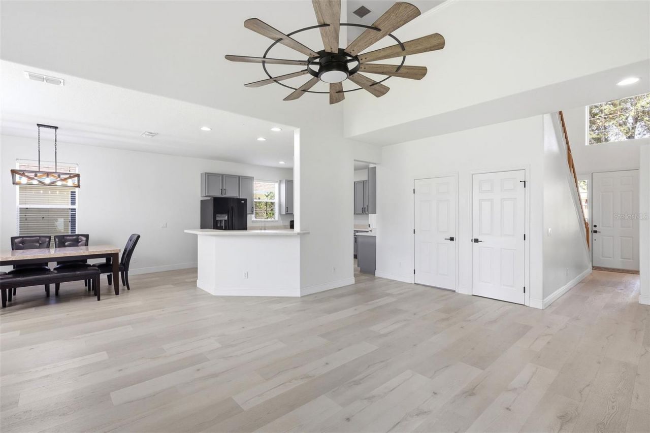 609 Rhodes Drive , Deland, FL 32720 Photo
