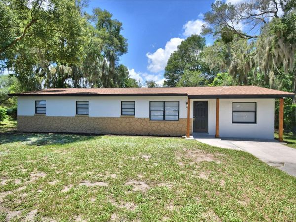 808 OAKMONT COURT , DELAND, FL 32720