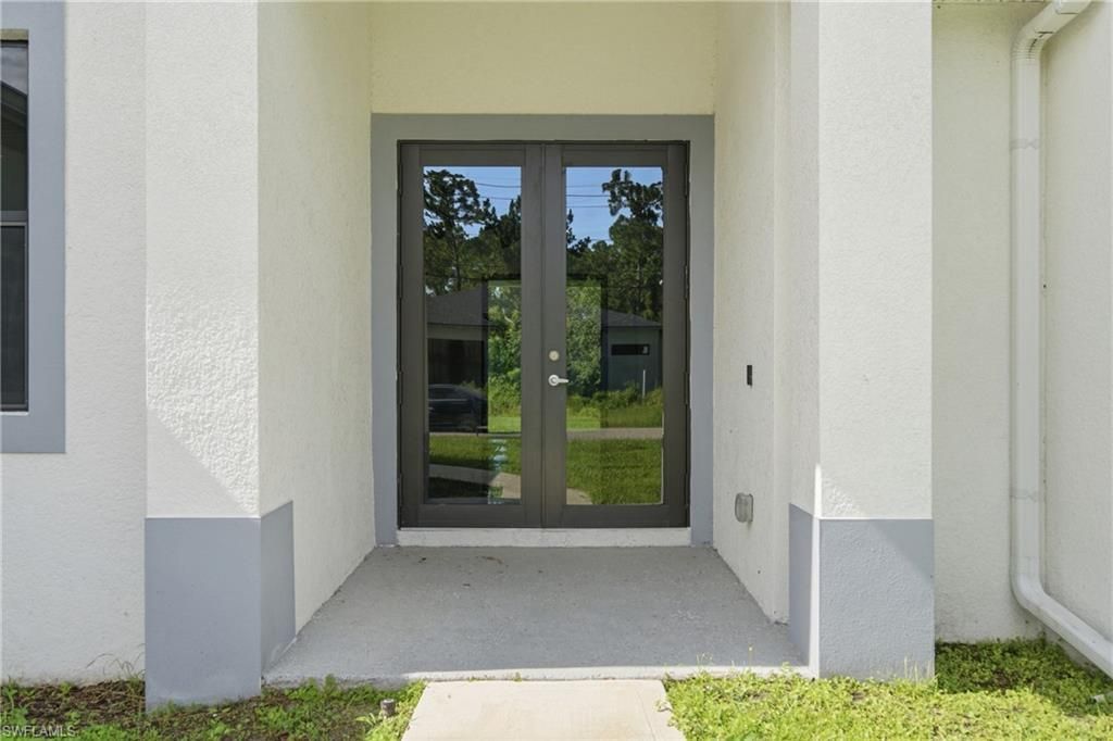 1002 E 5th St , Lehigh Acres, FL 33972 Photo