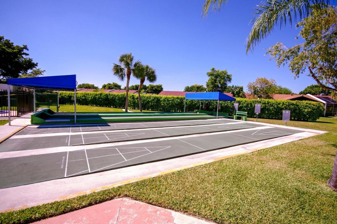 5392 Viburnum Circle, Delray Beach, FL 33484 Photo