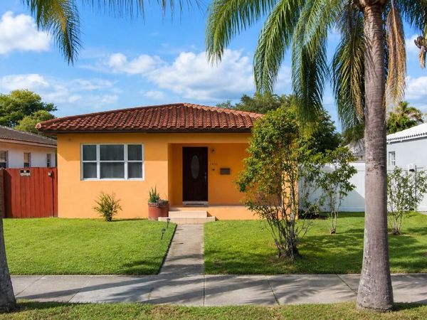 1631 Hollywood Boulevard, Hollywood, FL 33020