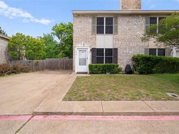 139 Graystone Place, Duncanville, TX 75137