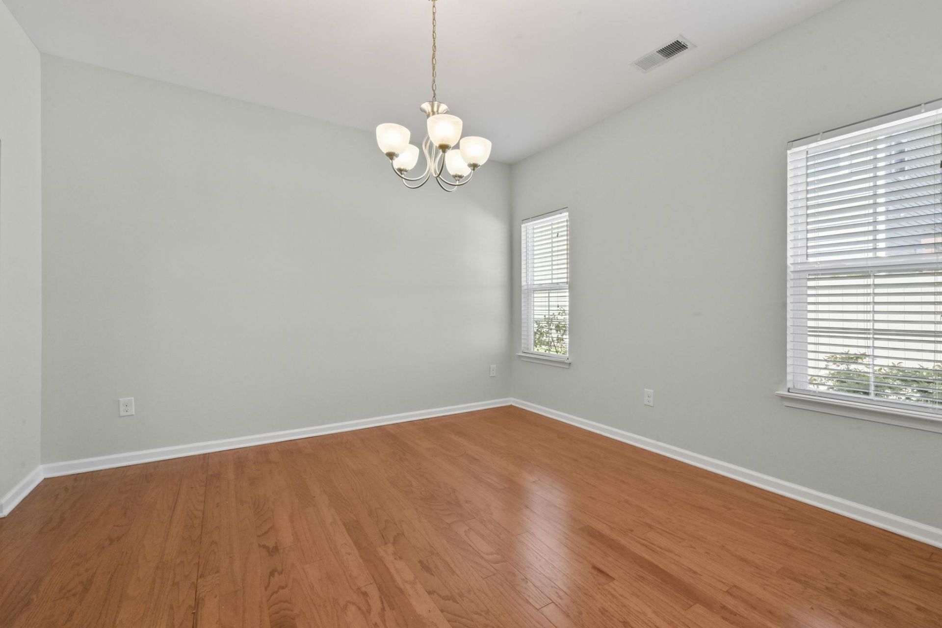 3125 Bramble Glen Dr. Photo 19