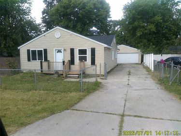 3490 Beveridge Road, Flint Twp, MI 48532