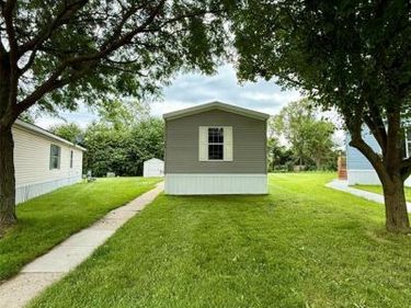 258 Diamond Circle, Northfield Twp, MI 48189