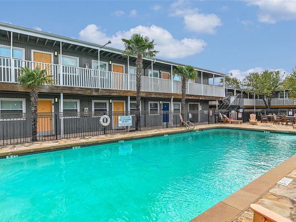 2401 Manor RD , Unit 131, Austin, TX 78722