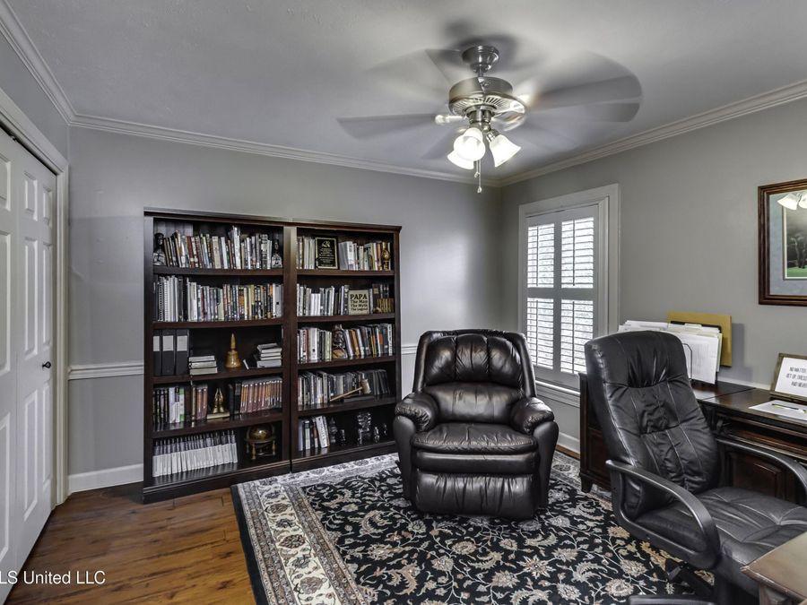 Property Image 43