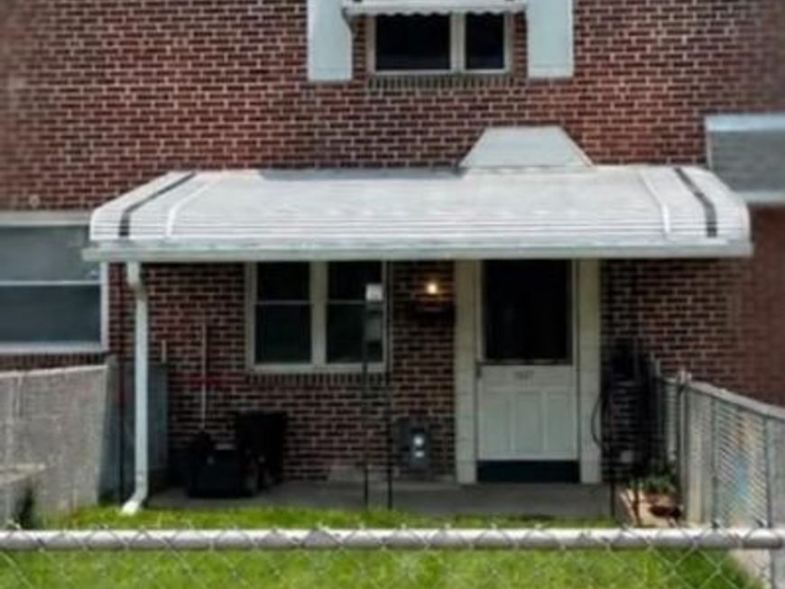 1937 Delmar Drive, Folcroft, PA 19032 Main Photo