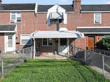 1937 DELMAR DRIVE, FOLCROFT, PA 19032