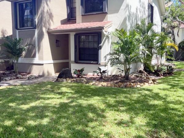 235 City View Drive, Fort Lauderdale, FL 33311