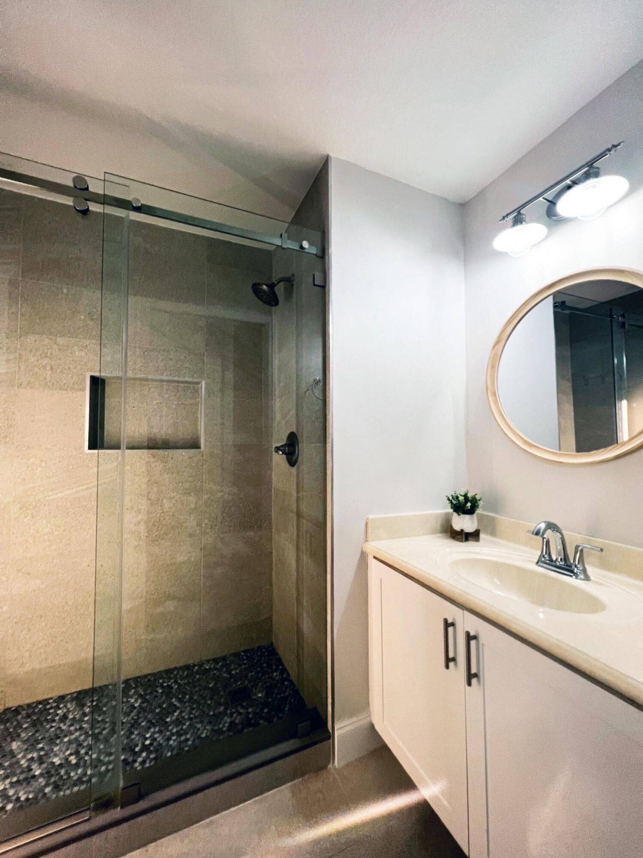 235 City View Drive, Fort Lauderdale, FL 33311 Photo