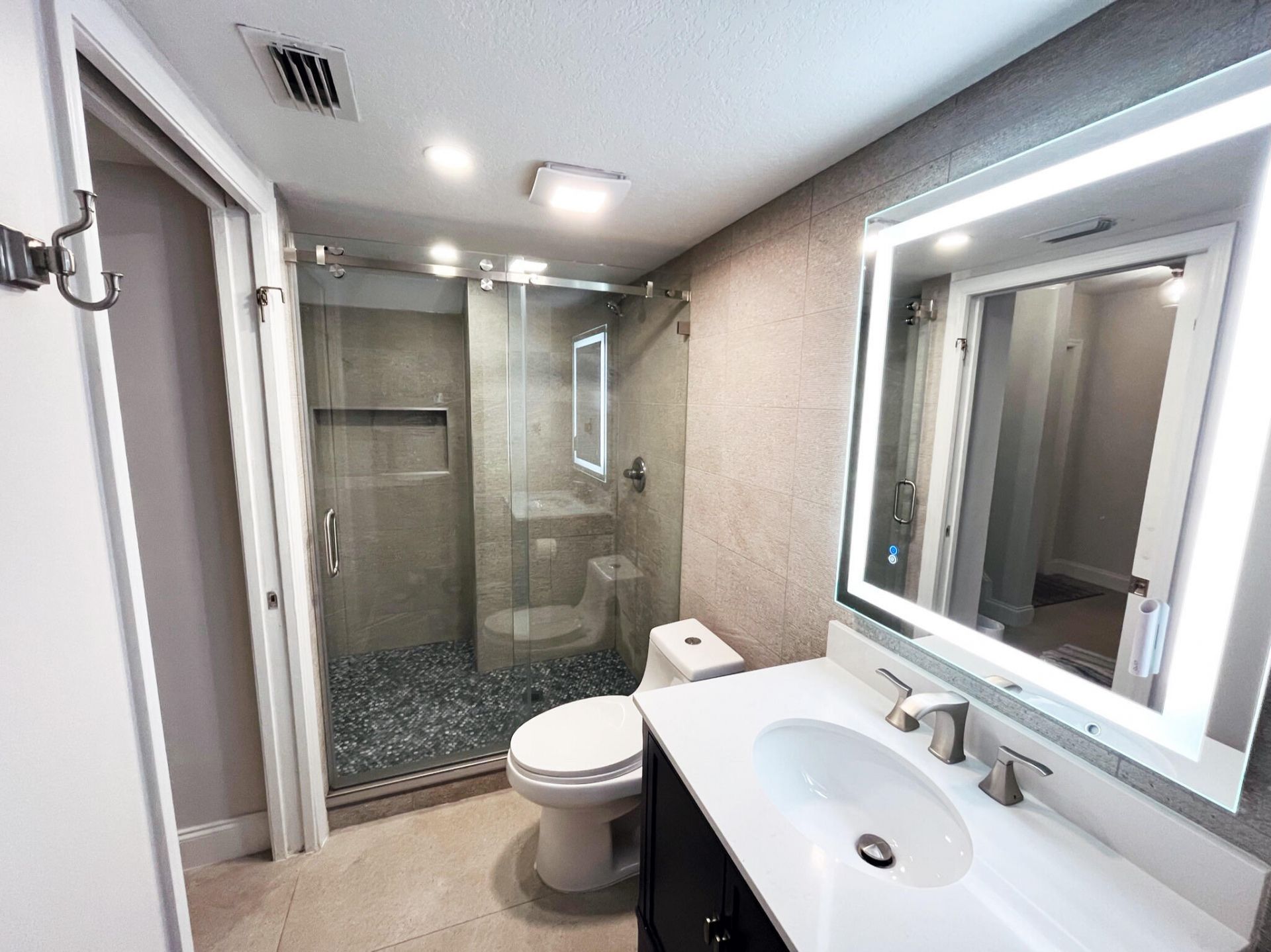 235 City View Drive, Fort Lauderdale, FL 33311 Photo