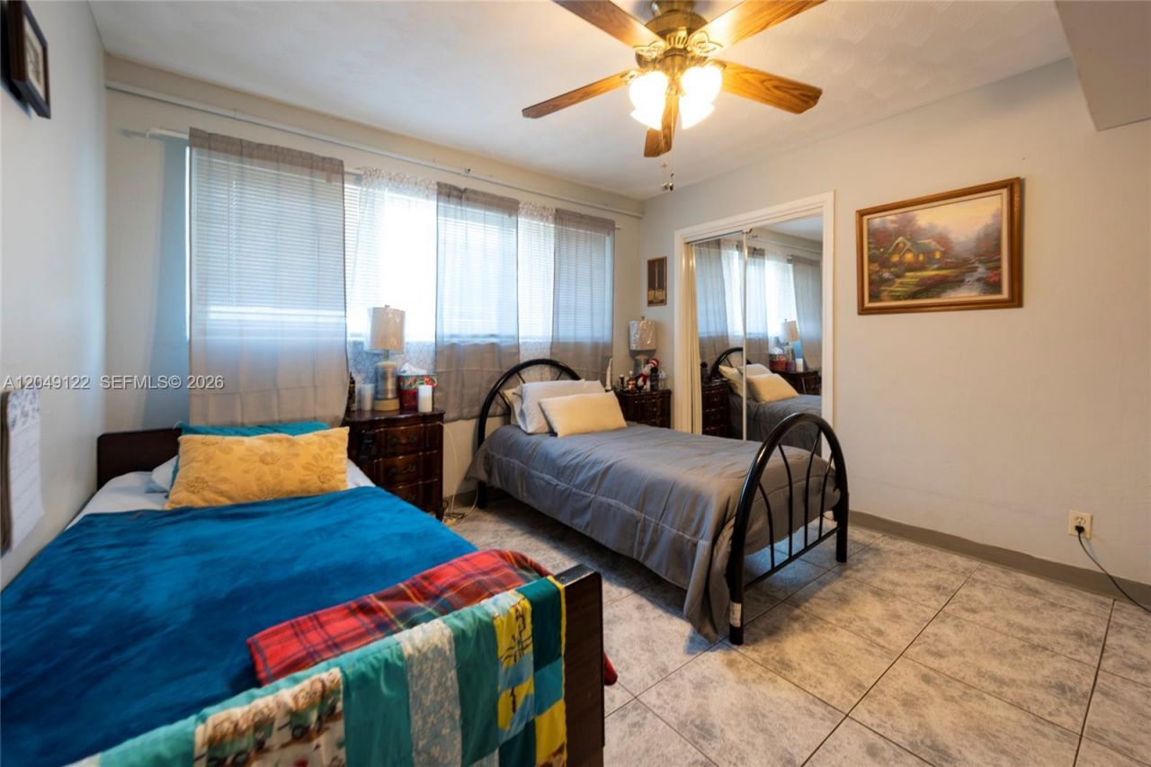 1930 Lincoln St , Hollywood, FL 33020 Photo