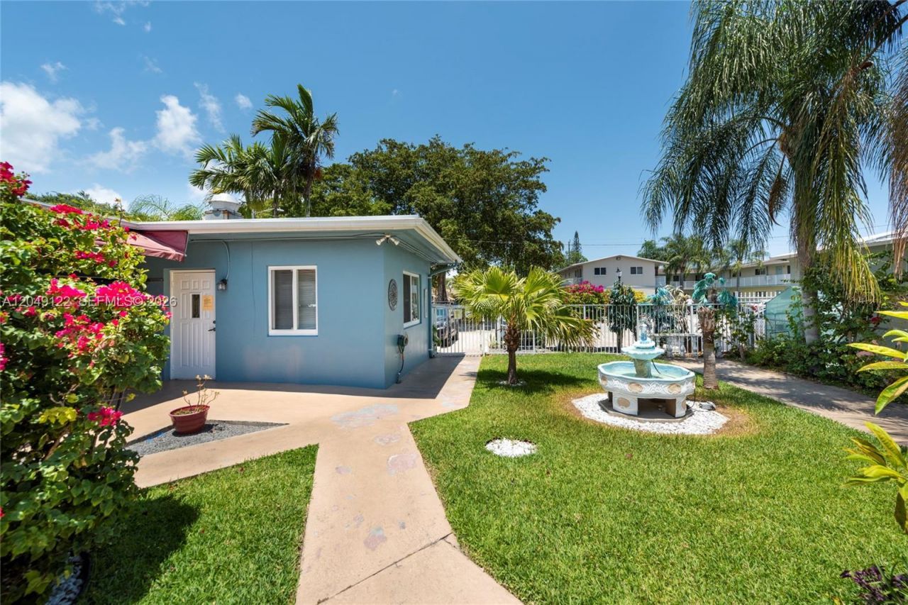 1930 Lincoln St , Hollywood, FL 33020 Photo