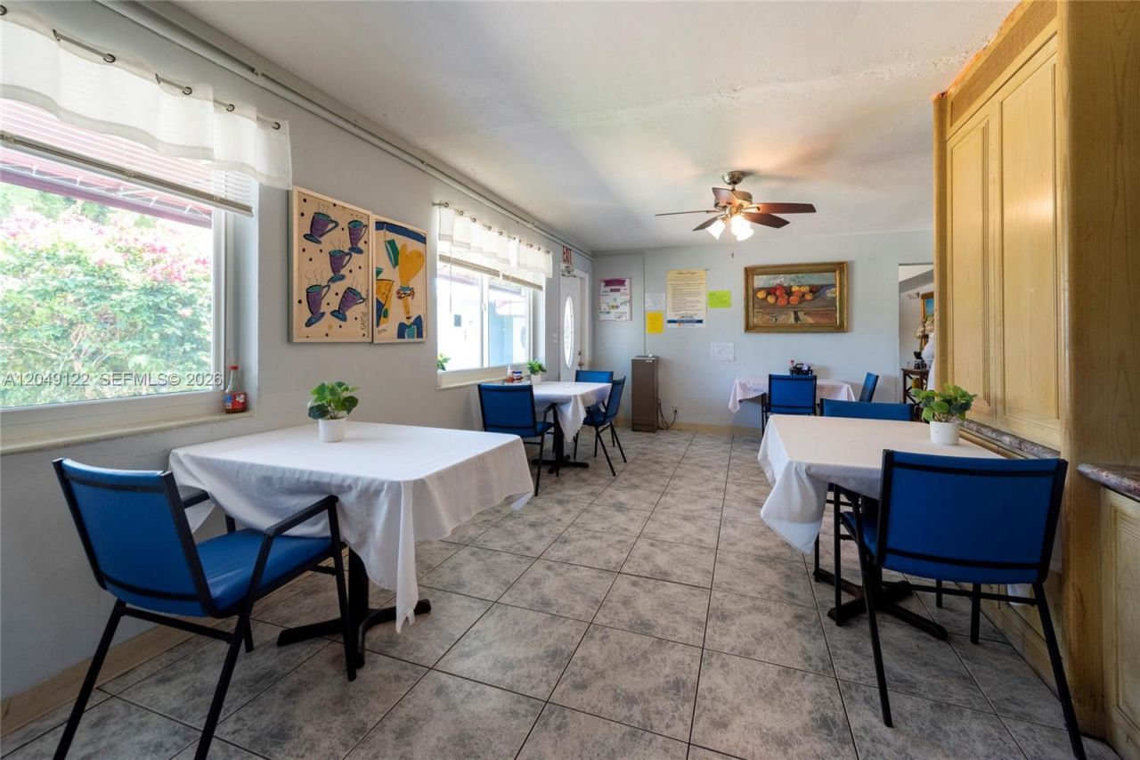 1930 Lincoln St , Hollywood, FL 33020 Photo