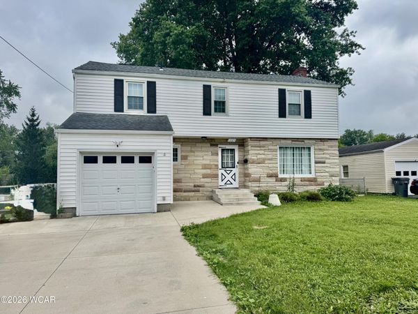 2023 W Elm Street, Lima, OH 45805