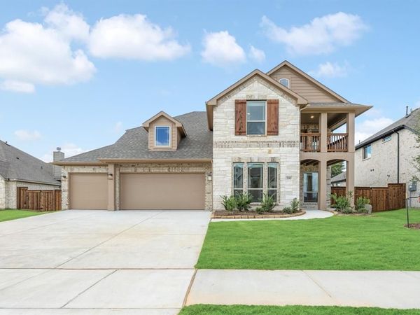 2202 Redding Drive, Mansfield, TX 76084