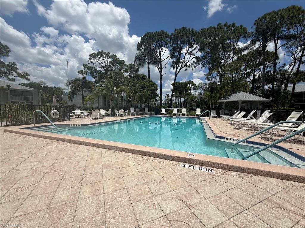 7074 Nantucket Cir, Unit 5, North Fort Myers, FL 33917 Photo