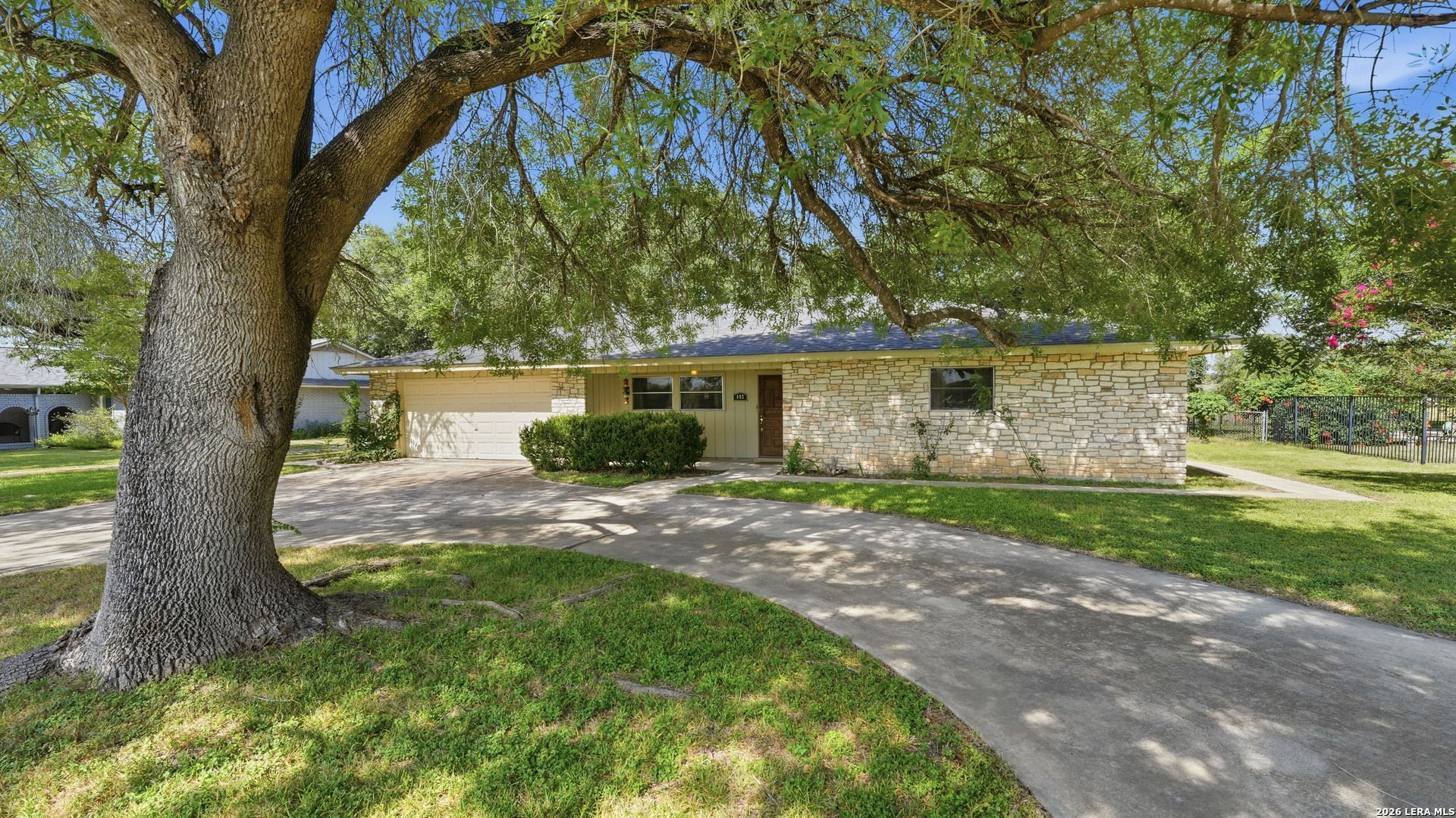 603 River Oak Dr, Seguin, TX 78155 Main Photo
