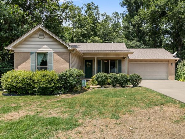 37 Shaded Oaks Dr , Cabot, AR 72023