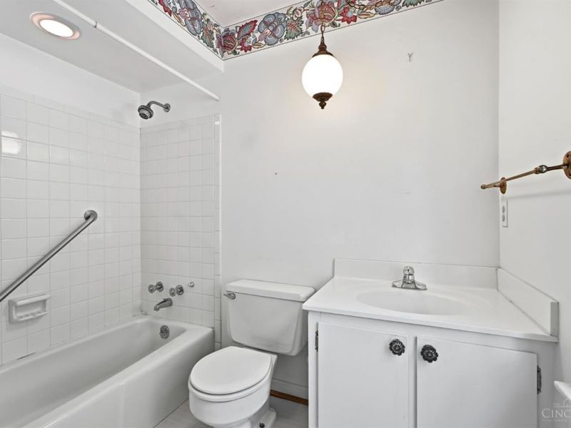 302 Oxford Avenue, Terrace Park, OH 45174 Photo 48