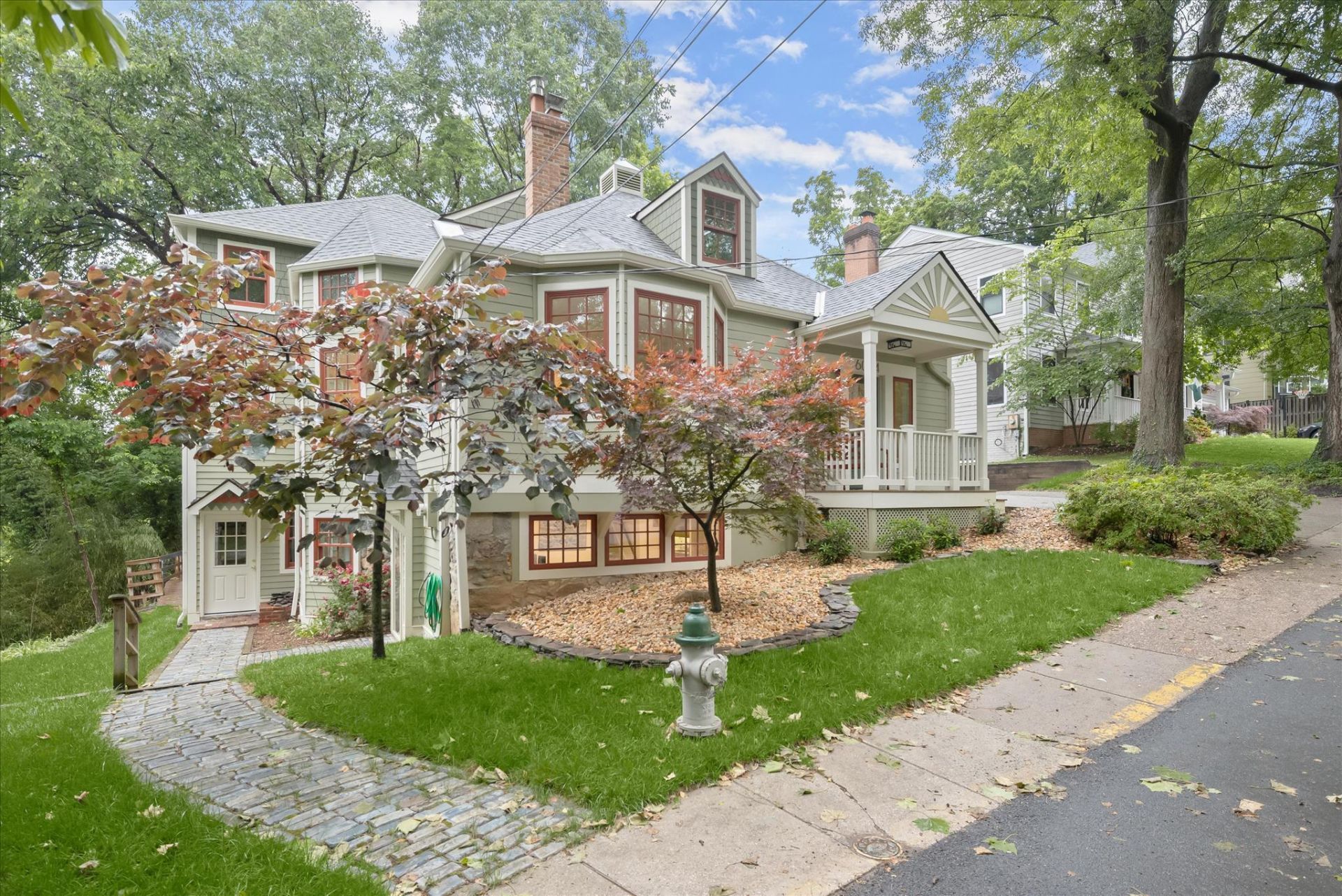 6004 PRINCETON AVENUE, GLEN ECHO, MD 20812