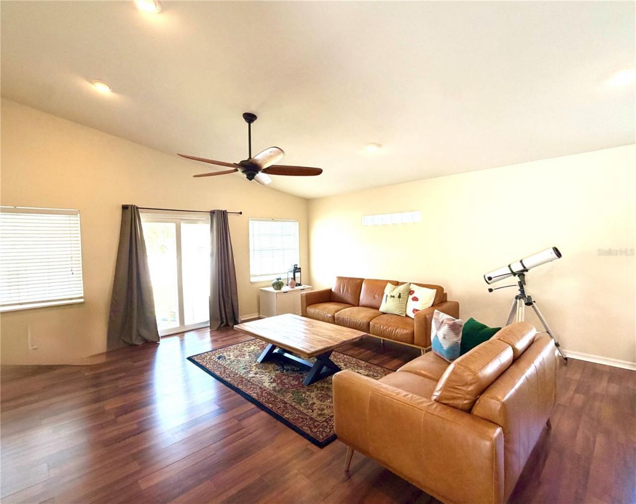 5210 4th Avenue N, Saint Petersburg, FL 33710 Photo