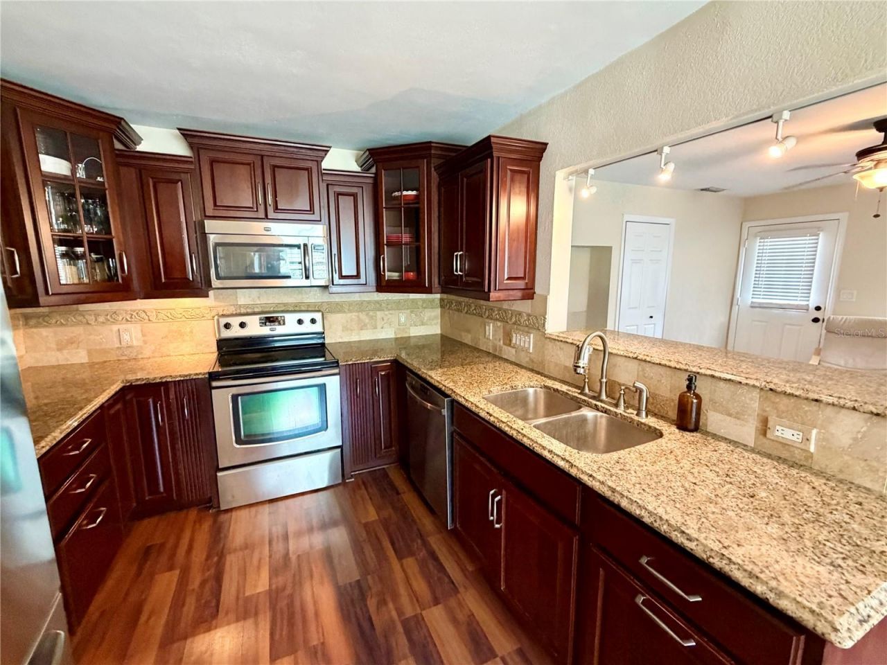 5210 4th Avenue N, Saint Petersburg, FL 33710 Photo