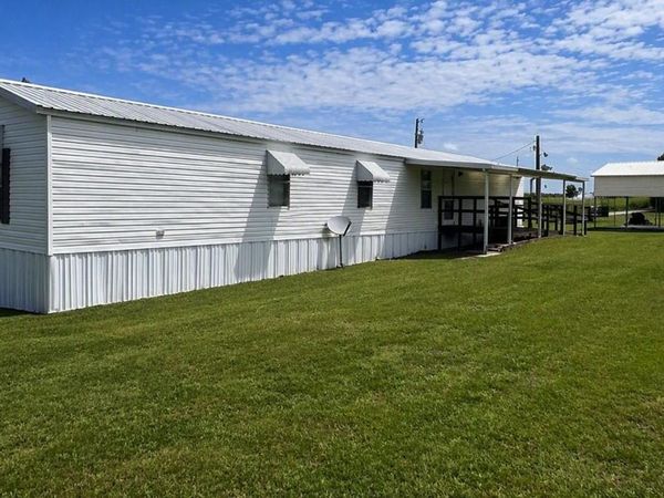 1142 SW JIM CLARK ROAD , MADISON, FL 32340