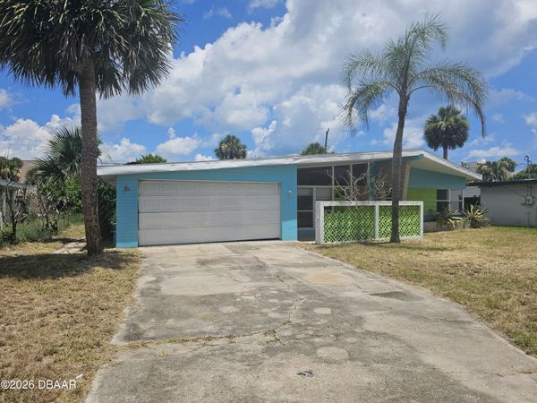 101 Carolyn Terrace, Daytona Beach, FL 32118