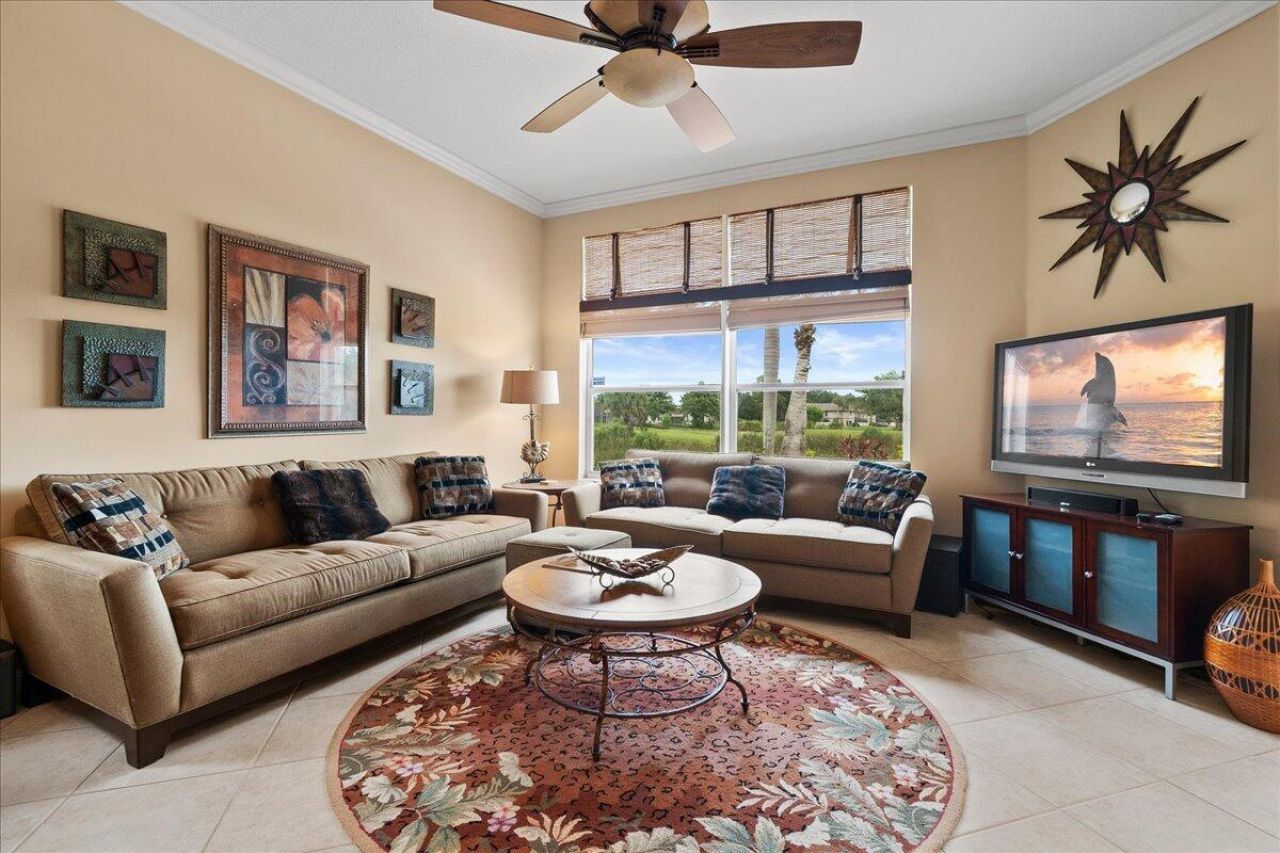 2112 Bellcrest Court, Royal Palm Beach, FL 33411 Photo