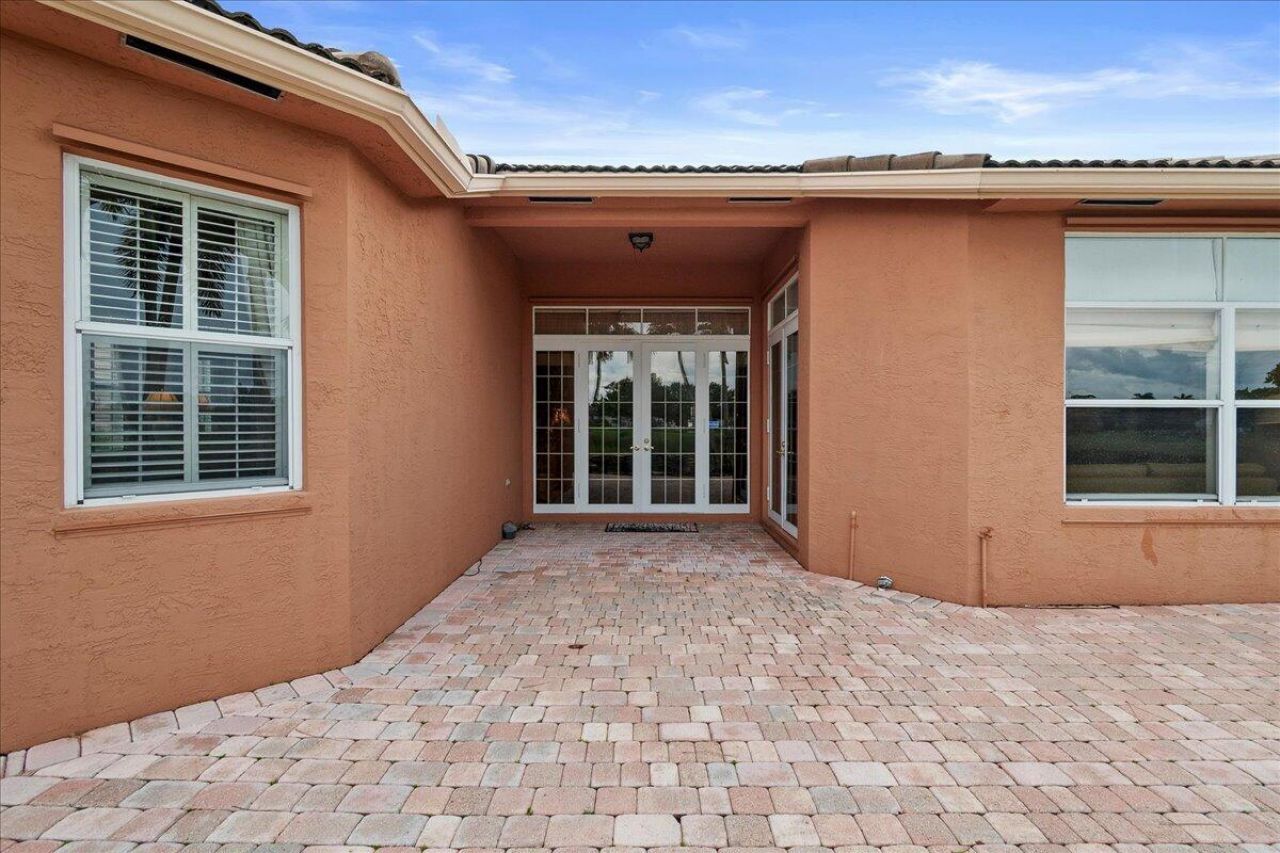 2112 Bellcrest Court, Royal Palm Beach, FL 33411 Photo