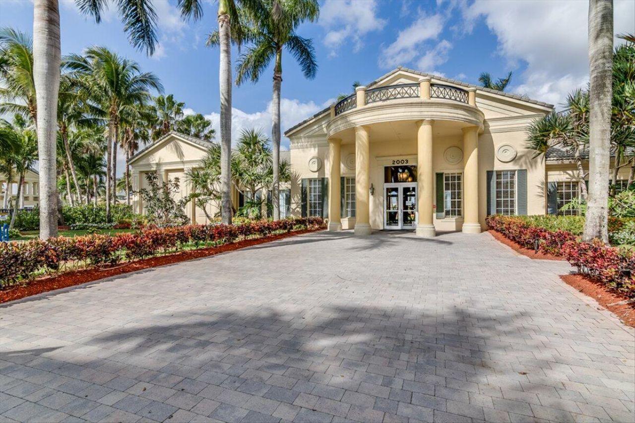 2112 Bellcrest Court, Royal Palm Beach, FL 33411 Photo