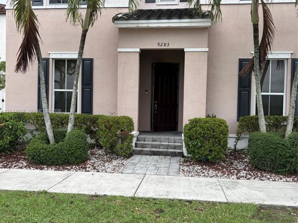 9283 SW 172nd Ave, Miami, FL 33196