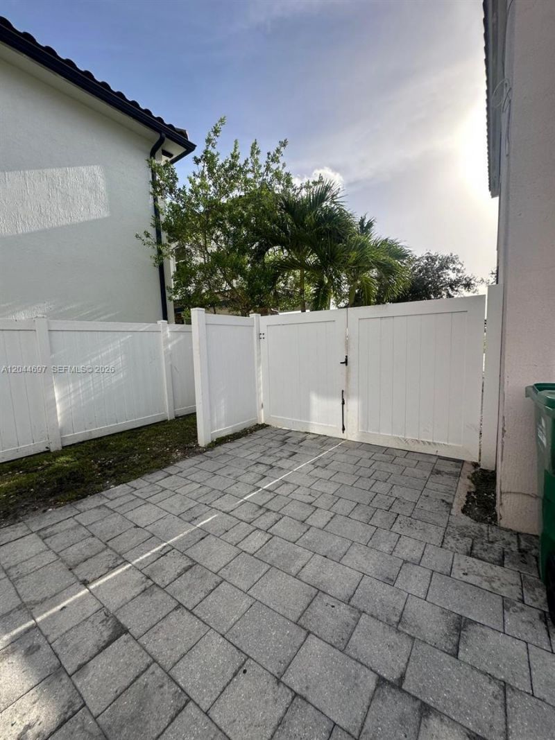 9283 SW 172nd Ave, Miami, FL 33196 Photo
