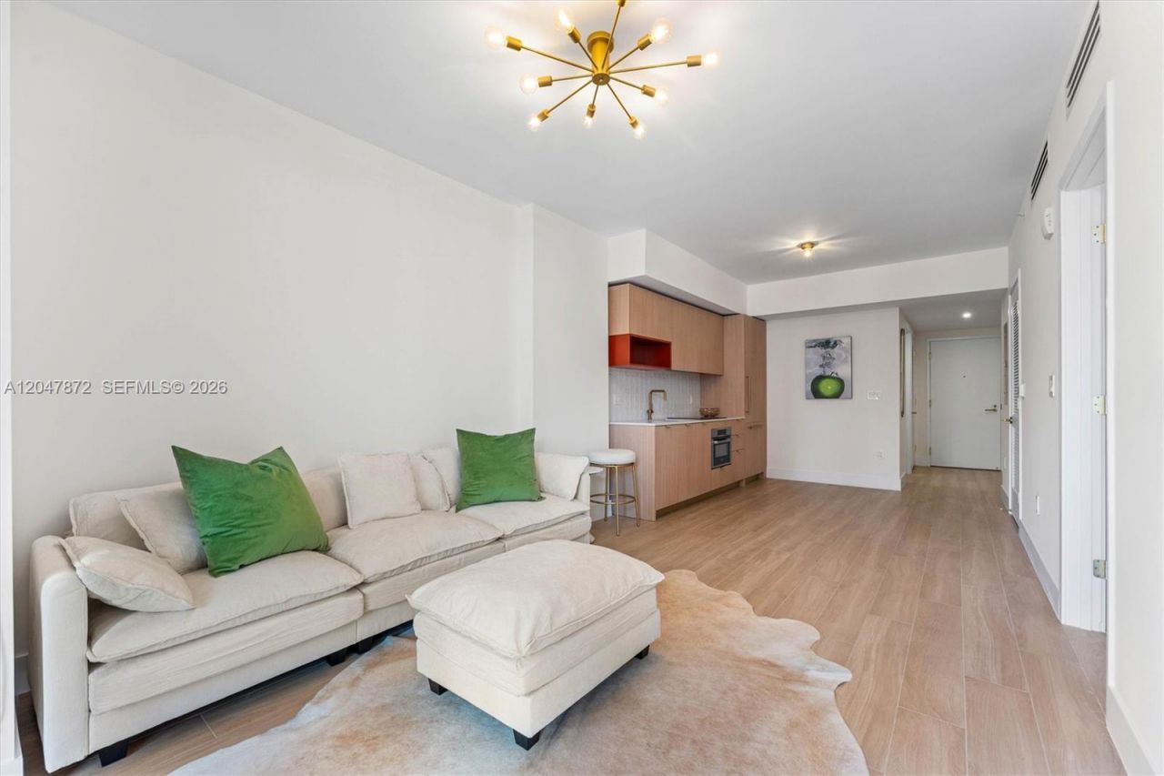 90 NE 32nd St, Unit 405, Miami, FL 33127 Photo