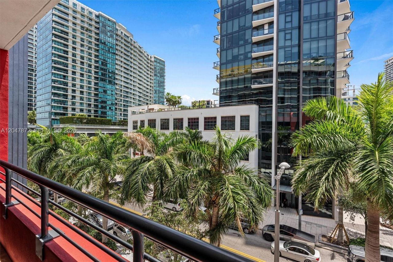 90 NE 32nd St, Unit 405, Miami, FL 33127 Photo