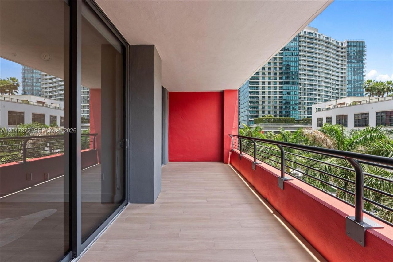 90 NE 32nd St, Unit 405, Miami, FL 33127 Photo