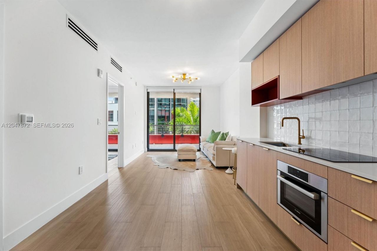 90 NE 32nd St, Unit 405, Miami, FL 33127 Photo